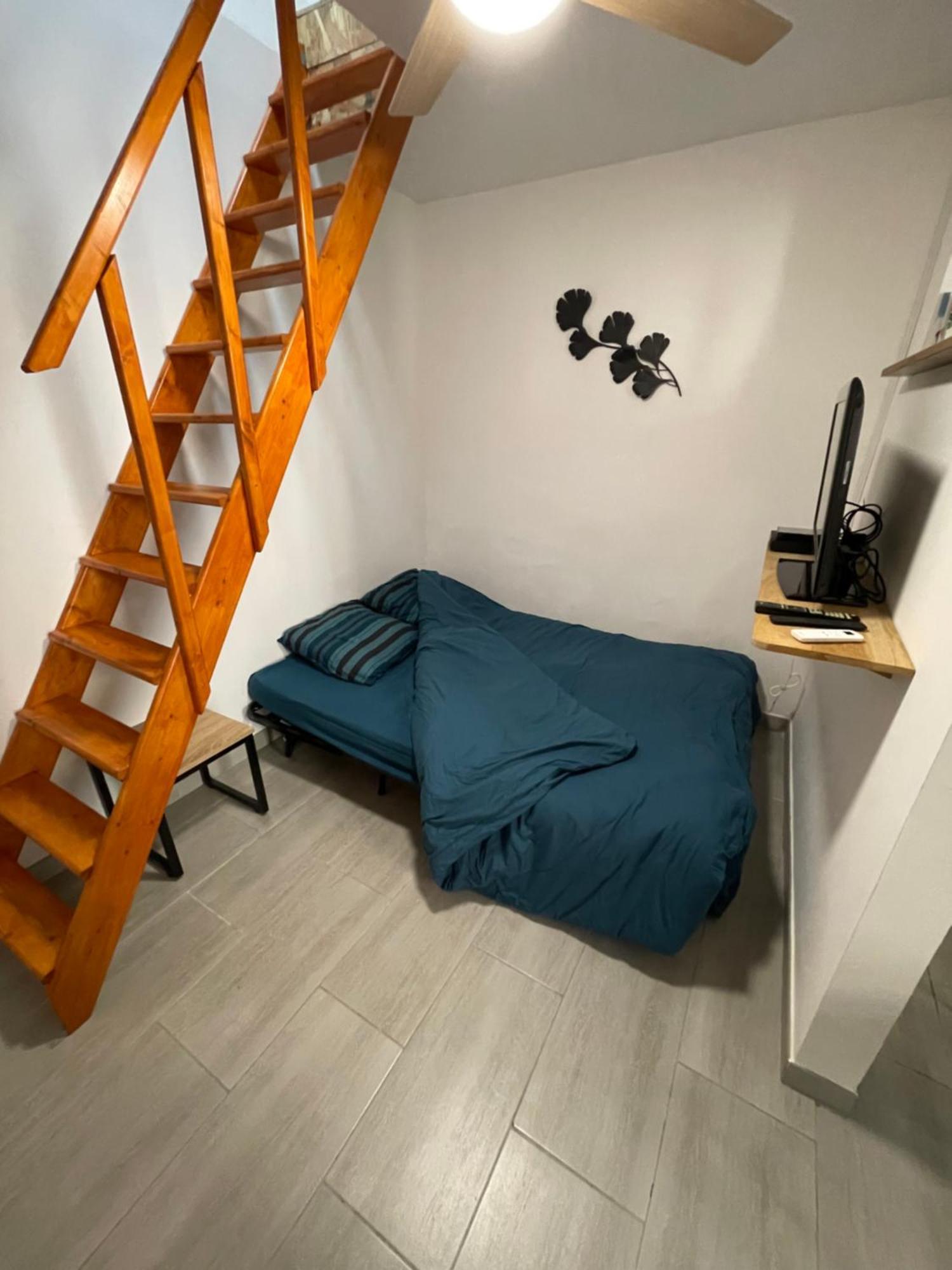 Chez Sonou , Nimes Centre Apartment Exterior photo