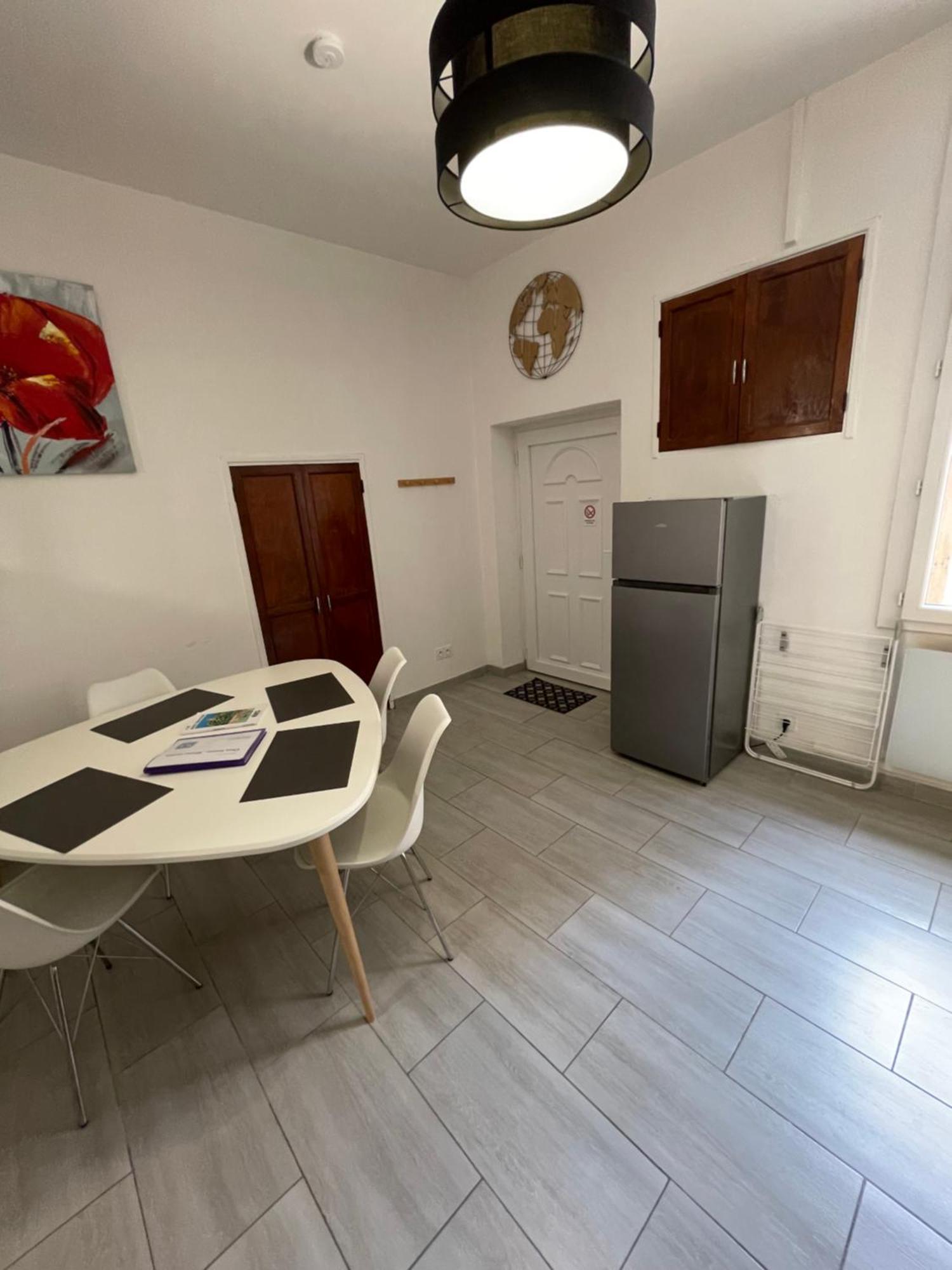 Chez Sonou , Nimes Centre Apartment Exterior photo