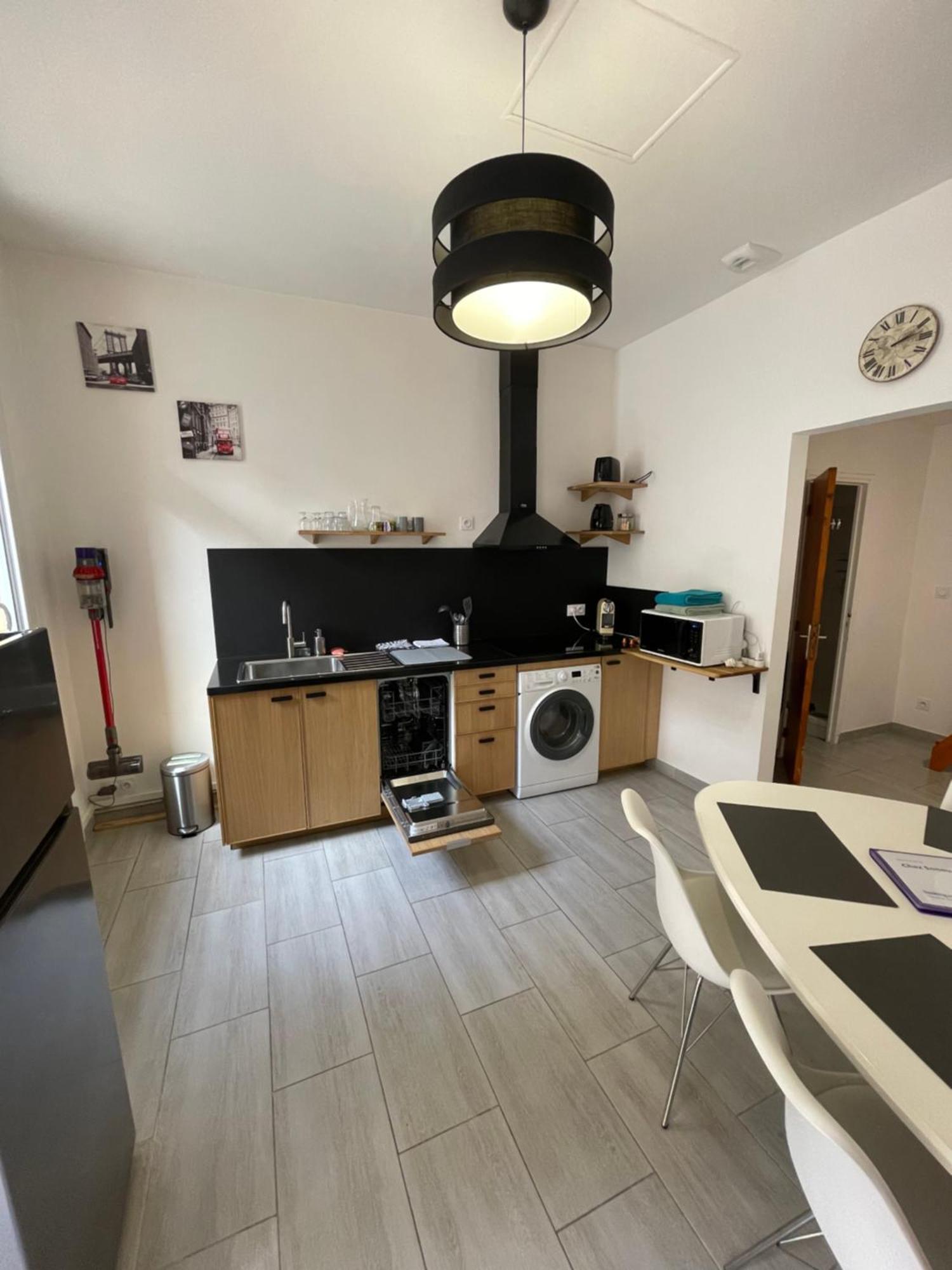 Chez Sonou , Nimes Centre Apartment Exterior photo