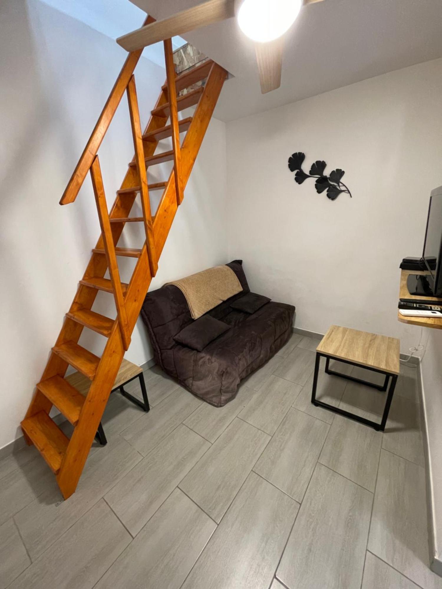 Chez Sonou , Nimes Centre Apartment Exterior photo